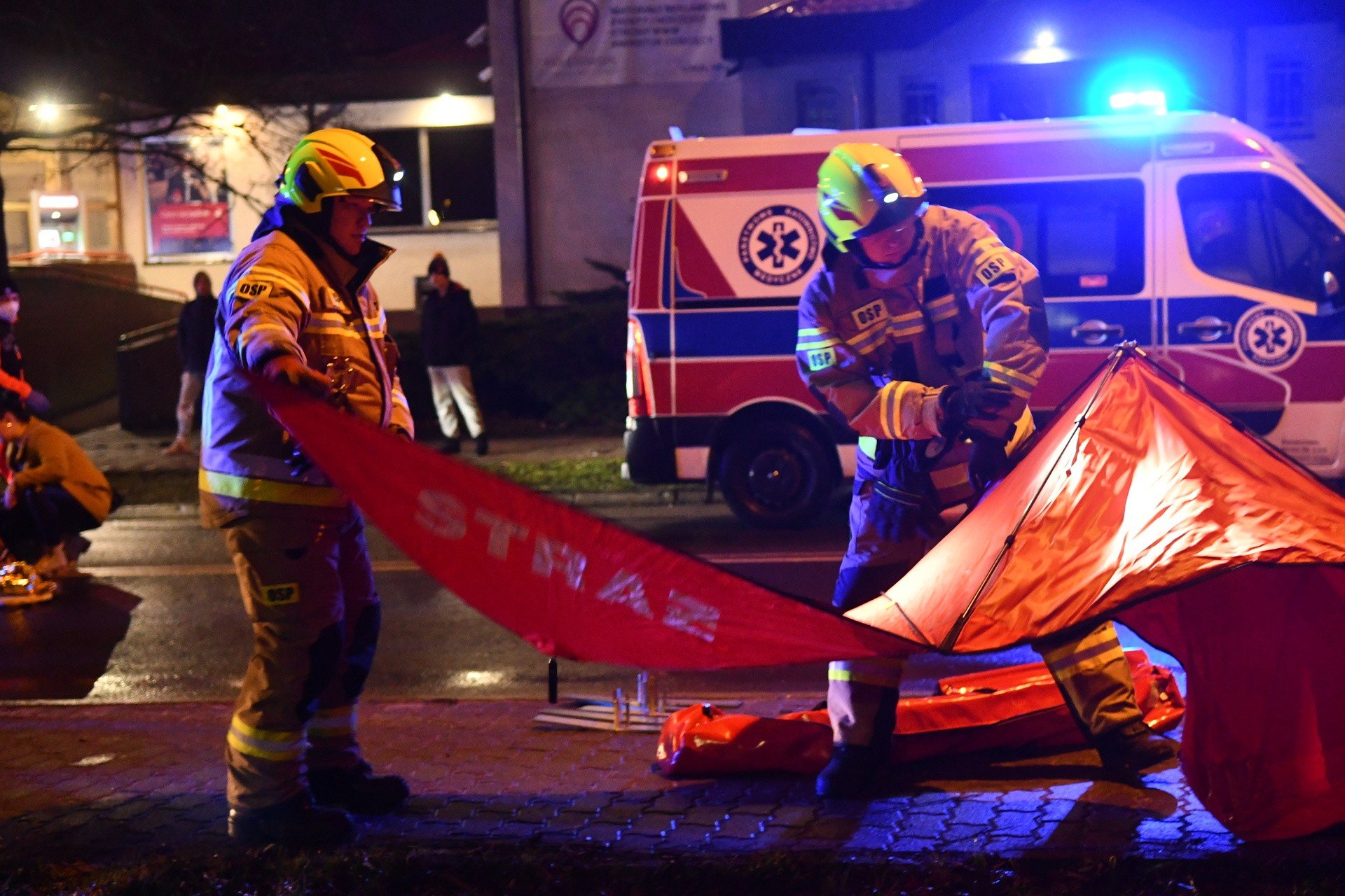 Dramatyczny wypadek w Kostrzynie nad Odrą. Jeep wjechał w