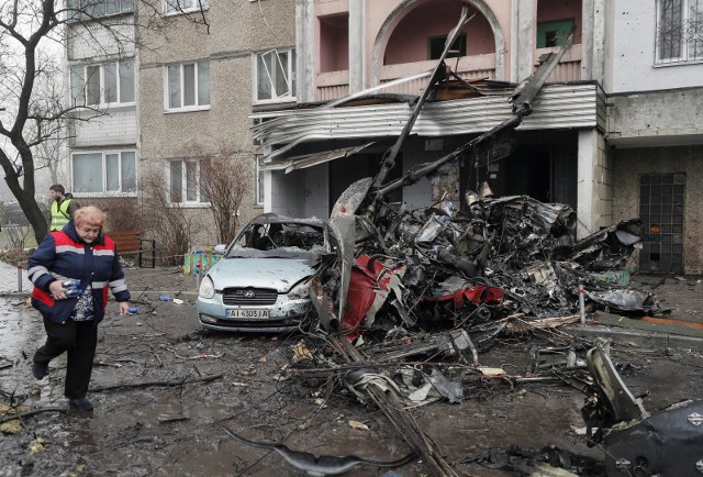 W katastrofie śmigłowca w Browarach zginęło 14 osób, w tym minister spraw wewnętrznych Ukrainy.