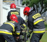 Kobieta z Kołobrzegu groziła samobójstwem, do jej mieszkania wkroczyli strażacy