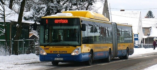 Autobus na ulicy Gdyńskiej