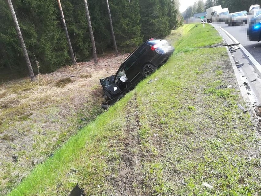 Wypadek w tzw. Widłach na DK 65