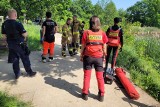 Ciało 70-letniego mężczyzny w stawie przy Maślicach. Na ratunek było już za późno