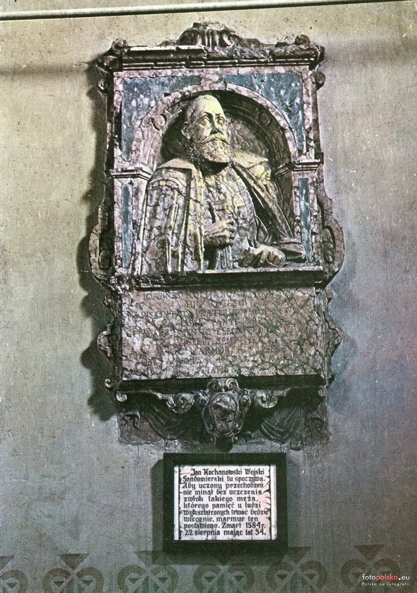 Zwoleń. "Nagrobek Jana Kochanowskiego z ok. 1610 roku w...