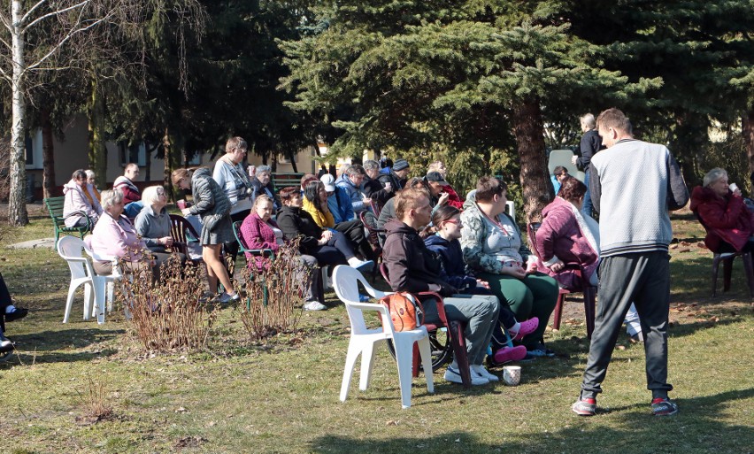 Pierwszy wiosenny piknik w DPS w Grudziądzu