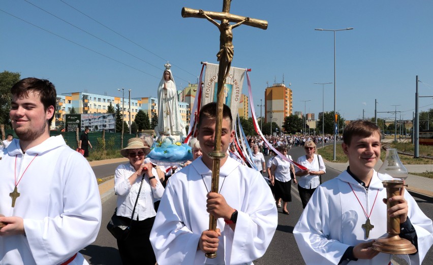 Procesja Bożego Ciała 2023 na osiedlu Rządz w Grudziądzu....