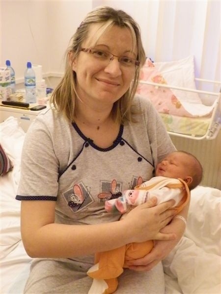 Adrianna, córka Magdaleny i Piotra Załęskich z Przasnysza, urodziła się 20 stycznia. Ważyła 3750 g, mierzyła 58 cm. To pierwsze dziecko państwa Załęskich.