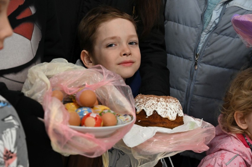 Wielkanoc u naszych gości z Ukrainy. W sobotę w Sielpi...