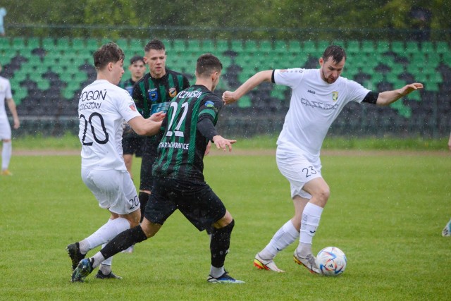 Pogoń Staszów w meczu ze Starem Starachowice przegrała, ale pokazała się z dobrej strony