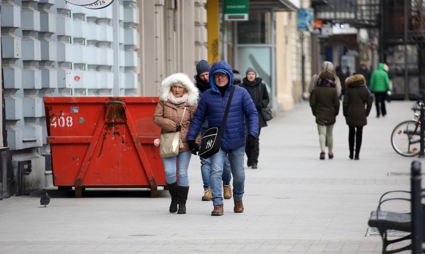 Prognoza pogody. Mróz nie ustępuje. Nocą temperatura może spaść poniżej minus 15 stopni