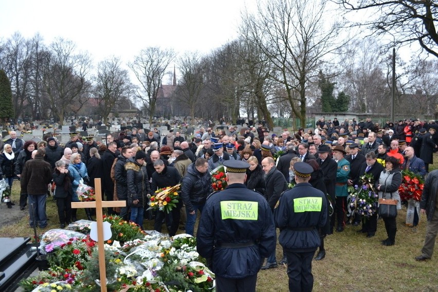 Pogrzeb Jarosława Rajdy, komendanta straży miejskiej w Zabrzu [ZDJĘCIA]