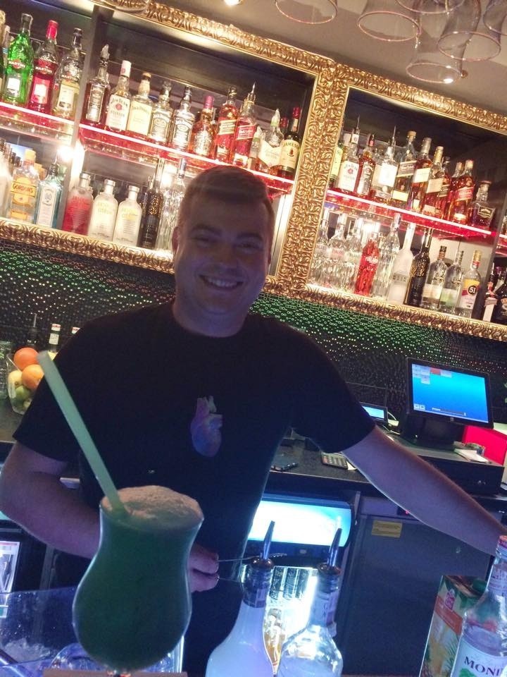 BARMAN ROKU...