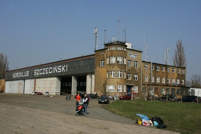 Opinie prawne, na które powołuje się Aeroservice mówią, że to wciąż teren lotniska. Wykluczone jest zatem budowanie tu centrum handlowego, czy stadionu piłkarskiego.