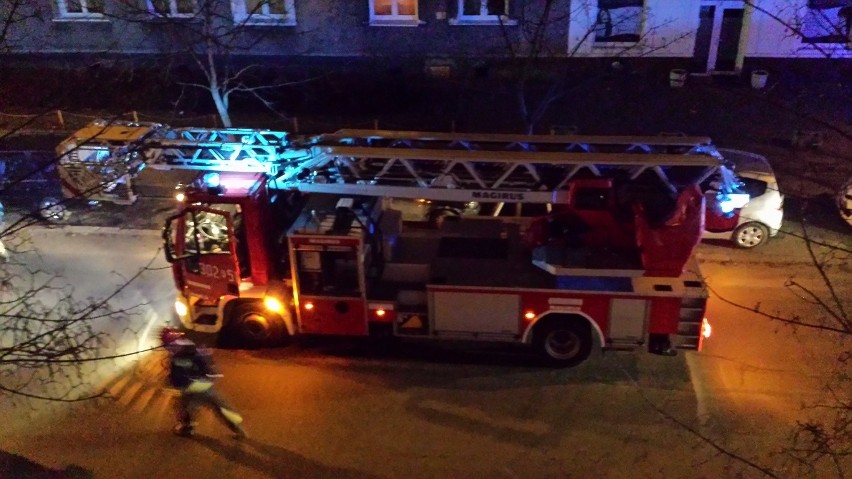 Poznań: Pożar w mieszkaniu w kamienicy przy ul. Łukaszewicza