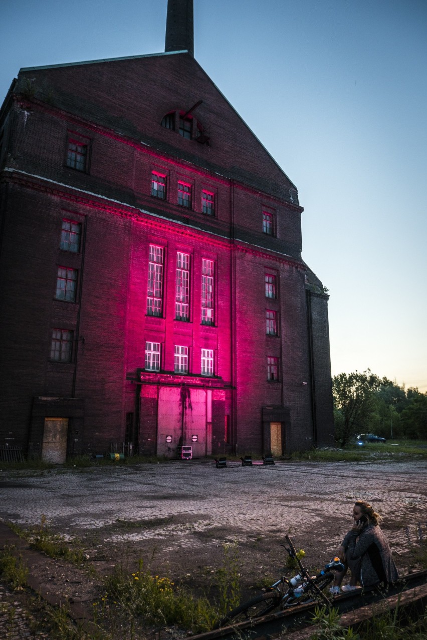 Iluminacja EC Szombierki na rozpoczęcie Industriady 2017 [ZDJĘCIA, WIDEO]