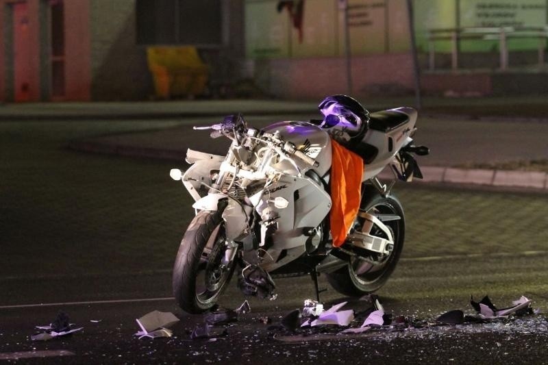 Wypadek w Bielanach Wrocławskich. Motocyklistka zderzyła się z matizem (ZDJĘCIA)