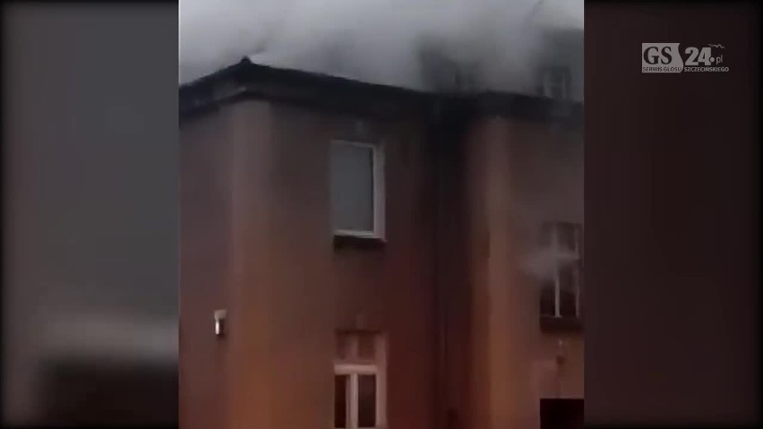 Pożar w Szczecinie przy ulicy Inwalidzkiej [WIDEO]