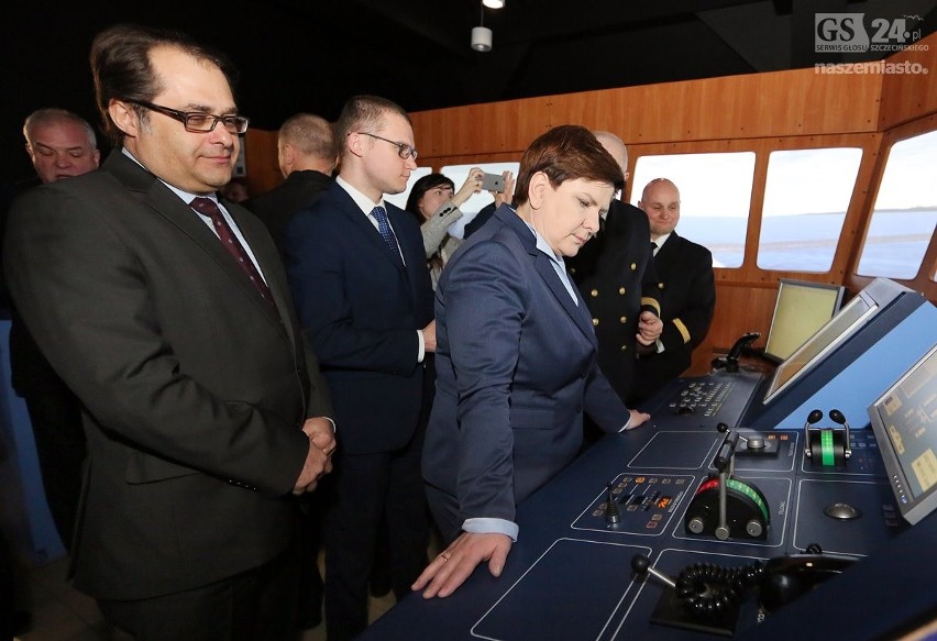 Premier Beata Szydło: Będą zlecenia z MON dla szczecińskiej stoczni [wideo]