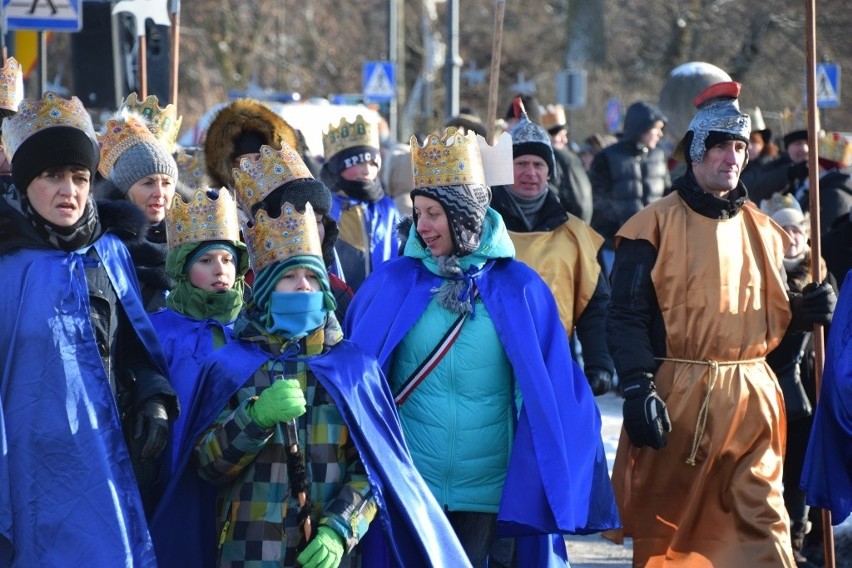 Ulicami Białegostoku przeszedł dziś Orszak Trzech Króli....