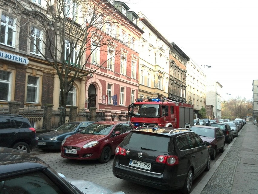 Wrocław: Znów alarm bombowy w mieście. Ewakuacja nie była konieczna