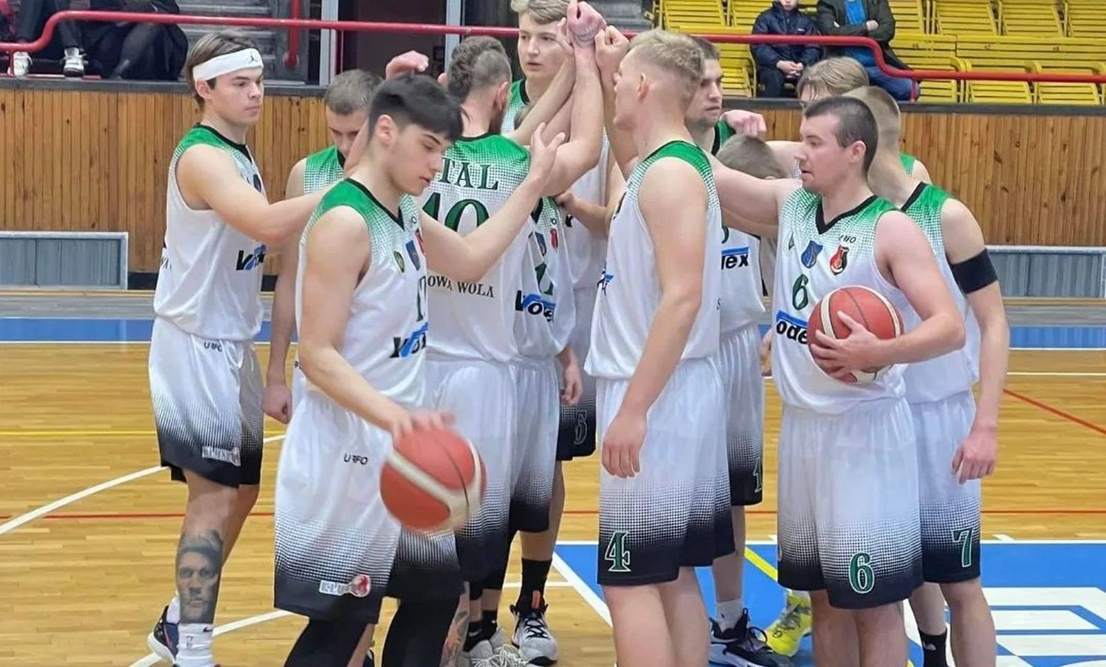 Stal Stalowa Wola z trudem wygrała, Resan AZS Politechnika Rzeszowska