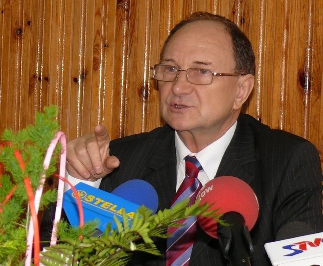 Prof. dr hab. Romuald Poliński, rektor Wyższej Szkoły Ekonomicznej w Stalowej Woli odniósł sukces w staraniach o wsparcie dla uczelni.