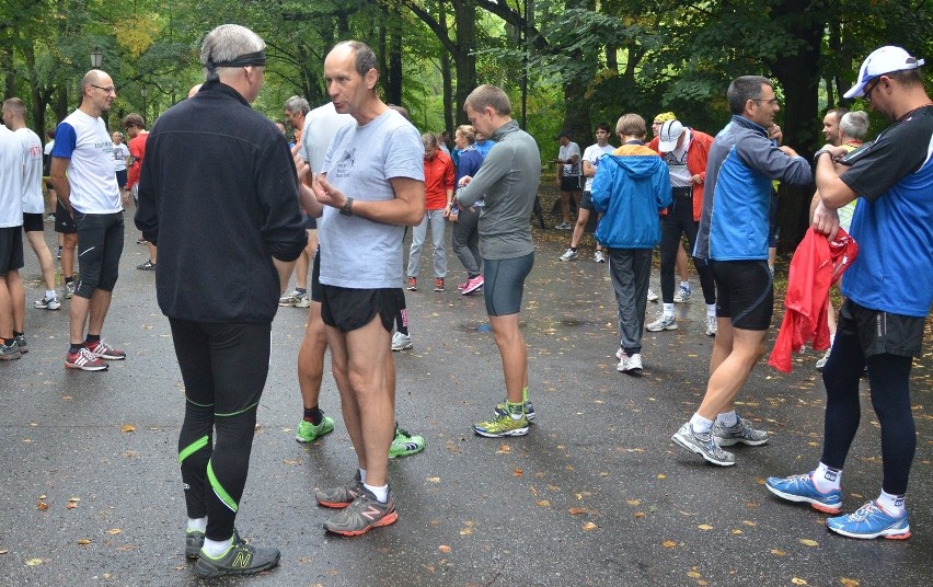 Parkrun w Parku Poniatowskiego: pierwszy bieg komendanta straży miejskiej [ZDJĘCIA+FILM]