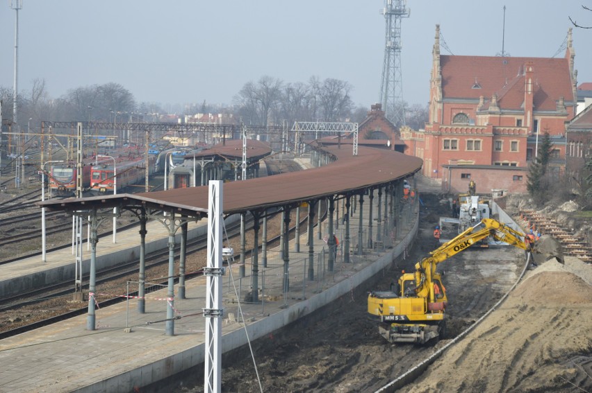 Tak wygląda postęp prac na dworcu Opole Główne.