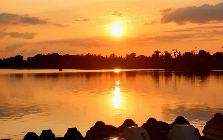 Słoneczne jezioro Firlej na Instagramie. Zobacz najpiękniejsze zdjęcia w sieci! [11.07]
