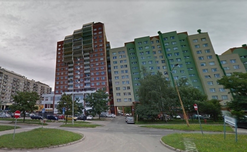 Najwyżej położone mieszkania we Wrocławiu znajdują się,...