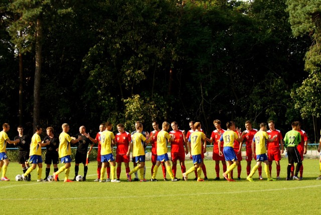 Dąb Barcin - Zjednoczeni Piotrków Kujawski 7:2