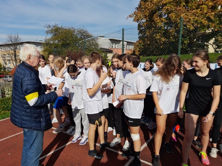 Biegacze uczcili w Lublinie pamięć papieża Jana Pawła II na sportowo. Zobacz zdjęcia