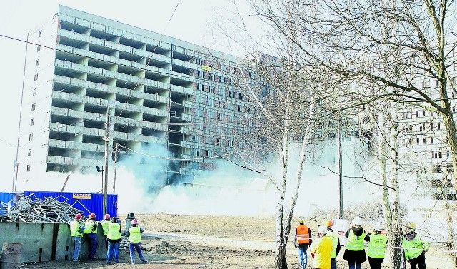 Pierwsza eksplozja już za nami. Teraz rozpoczynają się przygotowania do głównego zadania