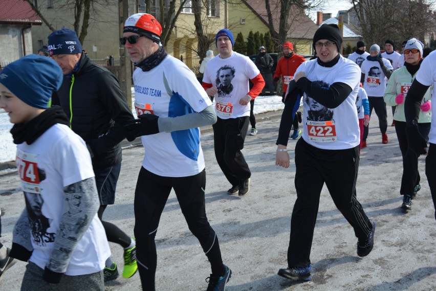 Ostrołęka: Bieg Pamięci Żołnierzy Wyklętych "Tropem Wilczym" 2018. Około 500 uczestników! [ZDJĘCIA+WIDEO]