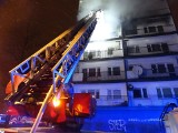 Nocny pożar w centrum Krakowa, trzy osoby ranne