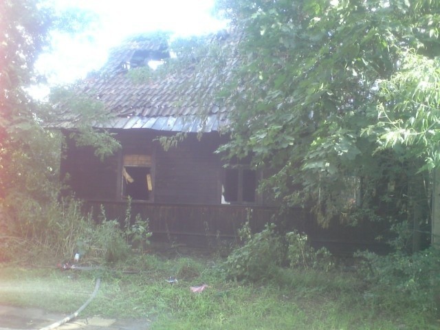 Pożar na Młynowej. Kolejny opuszczony dom w ogniu [FOTO]