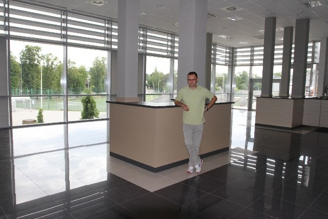 Nowa sala bankietowa Kolporter Areny robi wrażenie. Na zdjęciu Jacek Domaradzki.