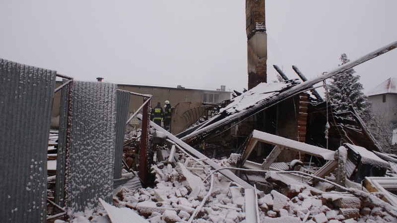 Eksplozja w Czersku. Z domu wartego 400 tys. zł została ruina... [zdjęcia]