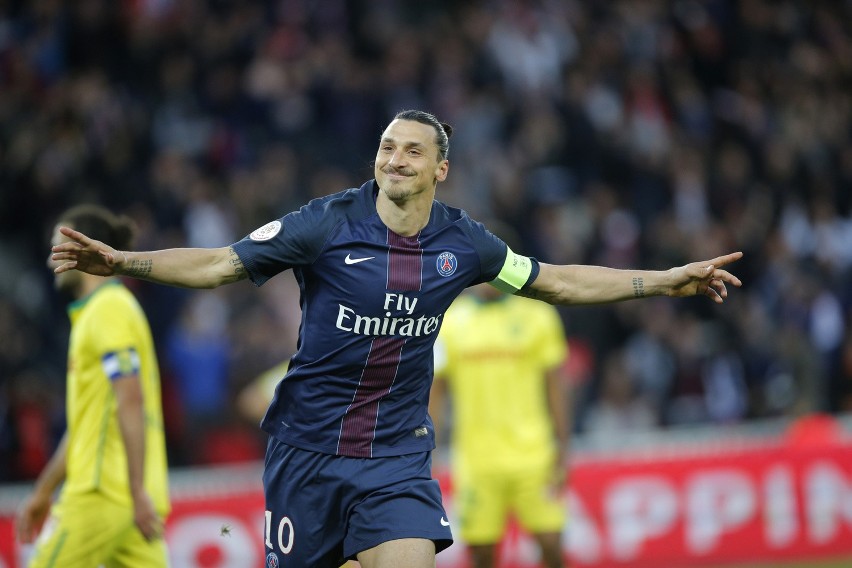 6. Zlatan Ibrahimović (Paris Saint-Germain) - 38 goli. Suma...