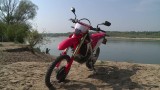 Honda CRF 450 R. Cross z homologacją drogową (video) 