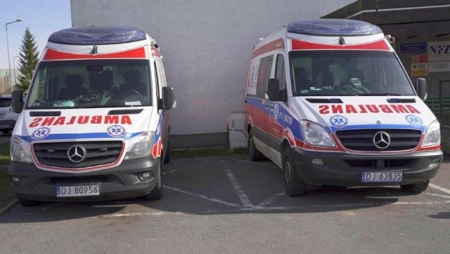 Pogotowie w Jeleniej Górze ma siedem zespołów ratownictwa medycznego. Jeden z nich znajduje się w Lwówku Śląskim.