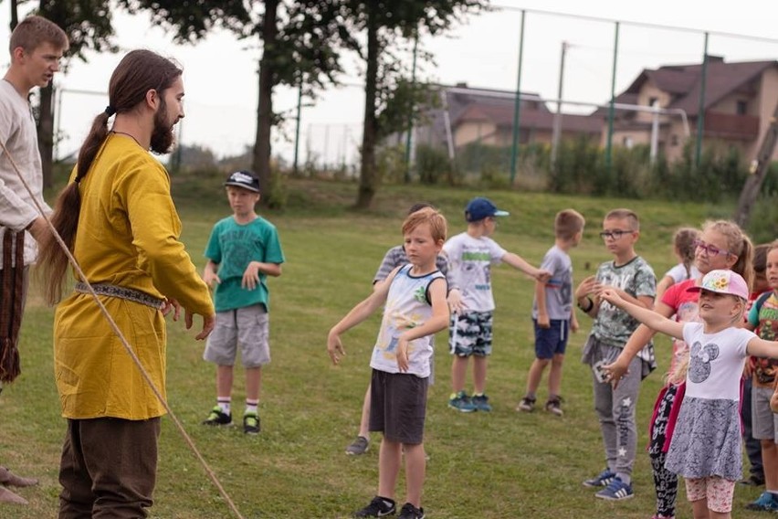 Warsztaty z grupą rekonstrukcyjną w Żorach - Osinach