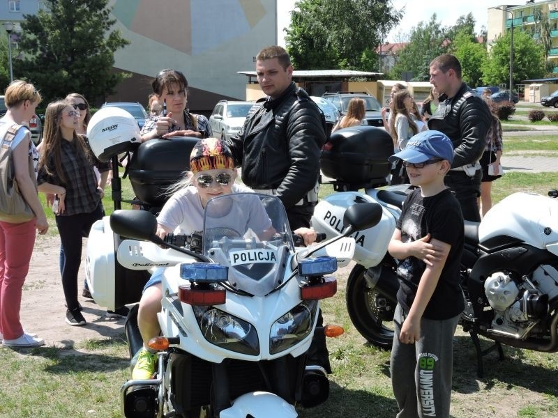 Pozowano też do zdjęć na policyjnych motocyklach