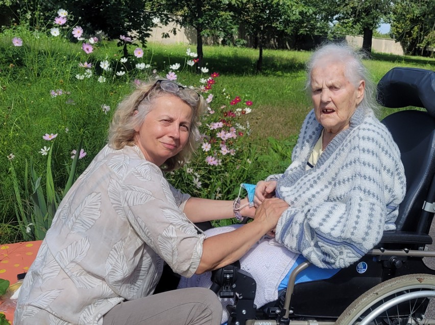 Hospicjum wzmaga świadomość, że jesteśmy tu na chwilę i na...