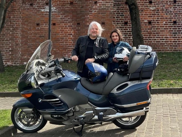 W Wielkanoc Artur Gadowski, lider radomskiego zespołu IRA, wybrał się w podróż motocyklem.