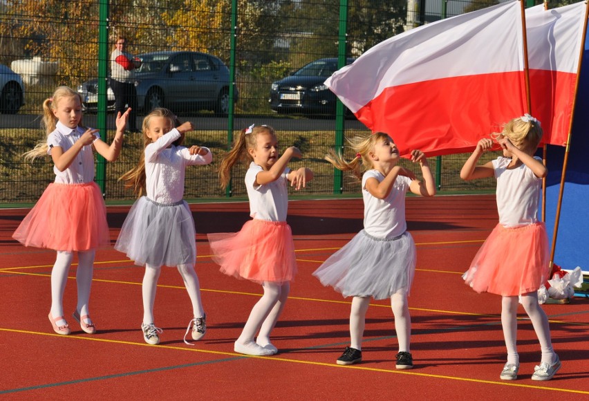 Otwarcie boiska przy Szkole Podstawowej w Olszewce [ZDJĘCIA]