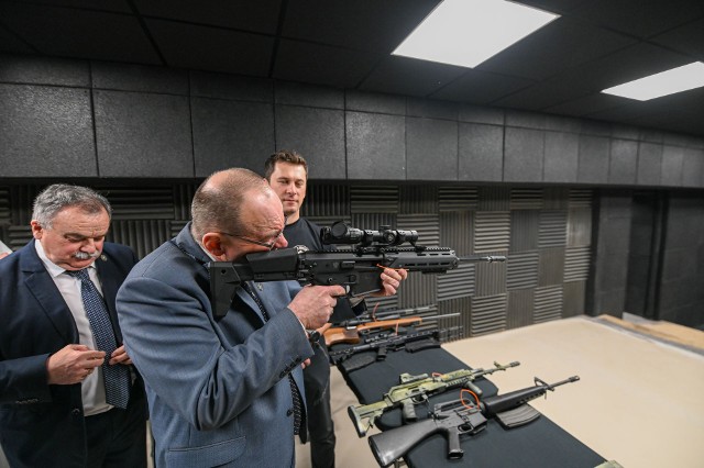 W Zakopanem otwarto Narodowe Centrum Sokolstwa i profesjonalną strzelnicę