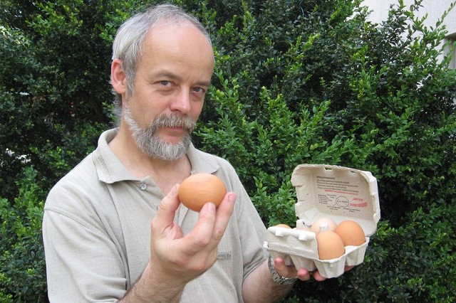 Jedzmy jaja oznaczone numerem 2 lub niższym - zachęca Włodzimierz Suszyński z Radomskiego Towarzystwa Opieki nad Zwierzętami