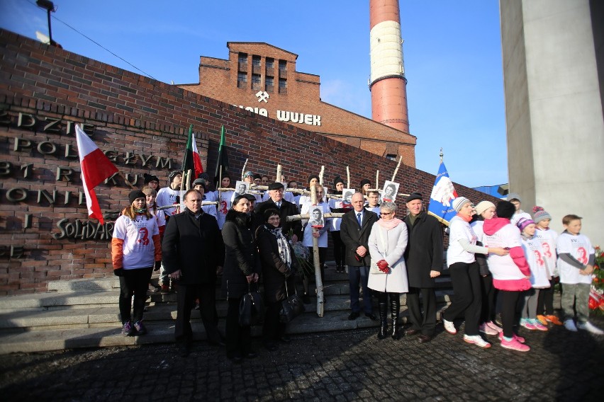 Od samego rana towarzyszyliśmy wczoraj osobom, które uczciły...