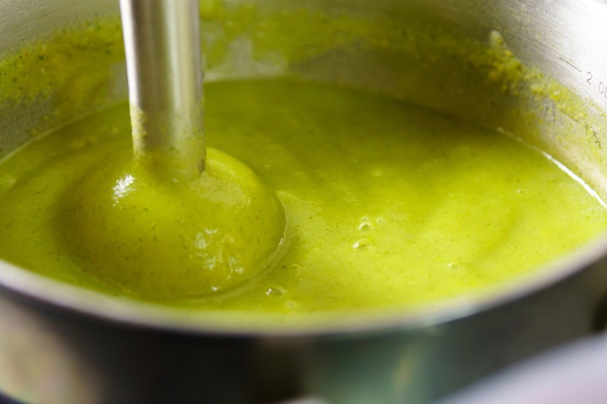 Zupy krem i aksamitne sosy są smaczne i łatwiej strawne niż...