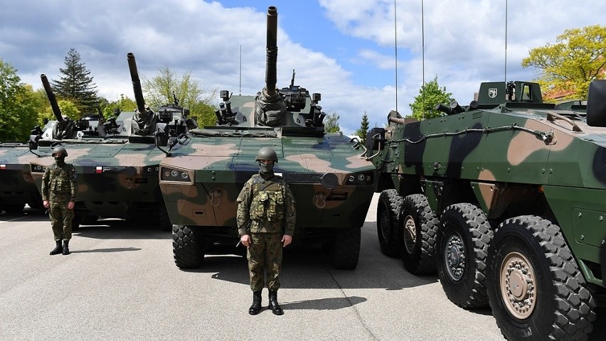 Wojsko Polskie otrzyma nowy sprzęt i mundury od Ministerstwa Obrony Narodowej (zdjęcia)